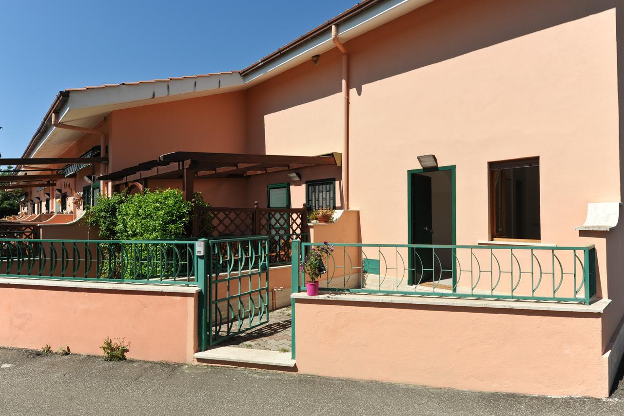 La Perla Del Tirreno Apartamento Santa Severa Exterior foto